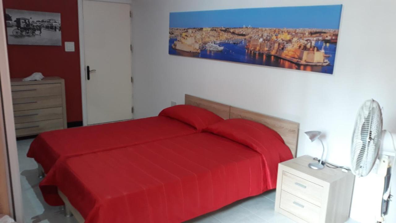 Very Bright Well Kept Apartment Marsaskala Kültér fotó
