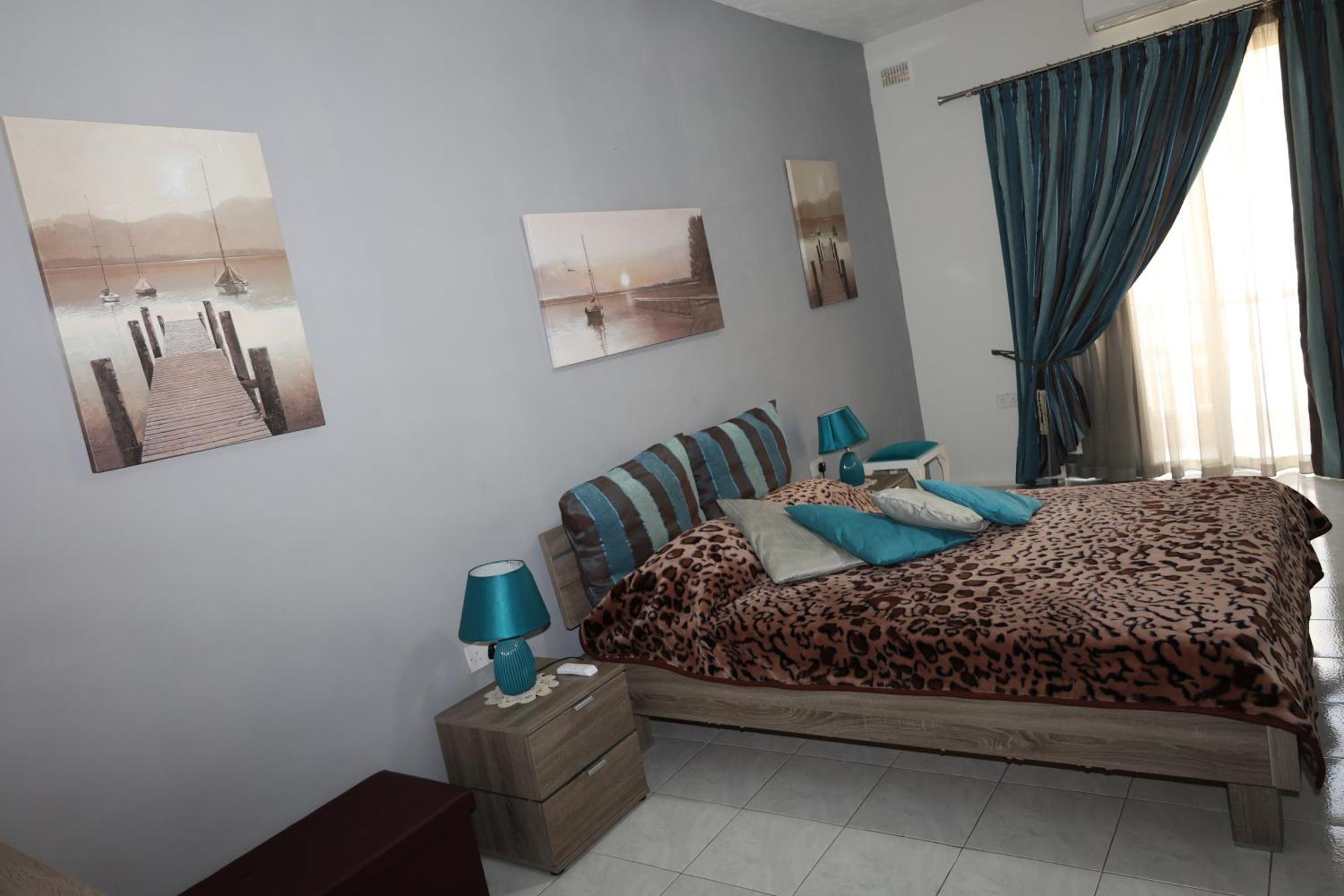 Very Bright Well Kept Apartment Marsaskala Kültér fotó